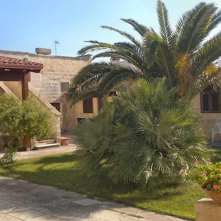 מלון Masseria Grande 2*